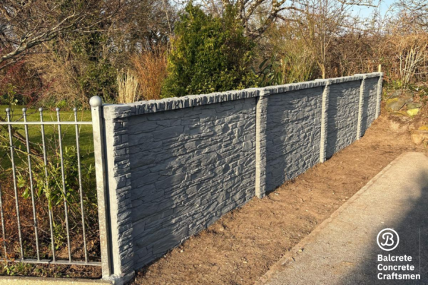 Concrete fence panels