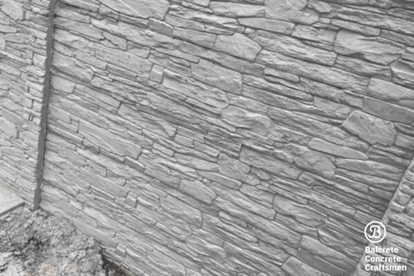 Concrete fence panels